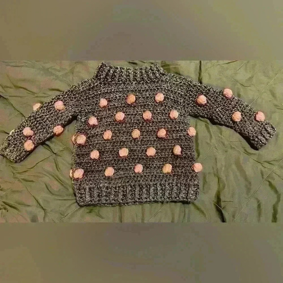 Toddler knitted sweater SO cute grey with pink  palms - Picture 1 of 4